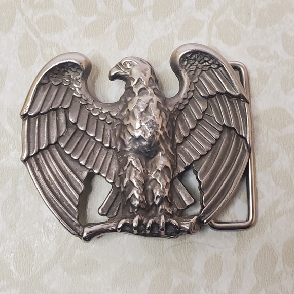 Vintage 1982 Avon Majestic Eagle Belt Buckle - Picture 1 of 7